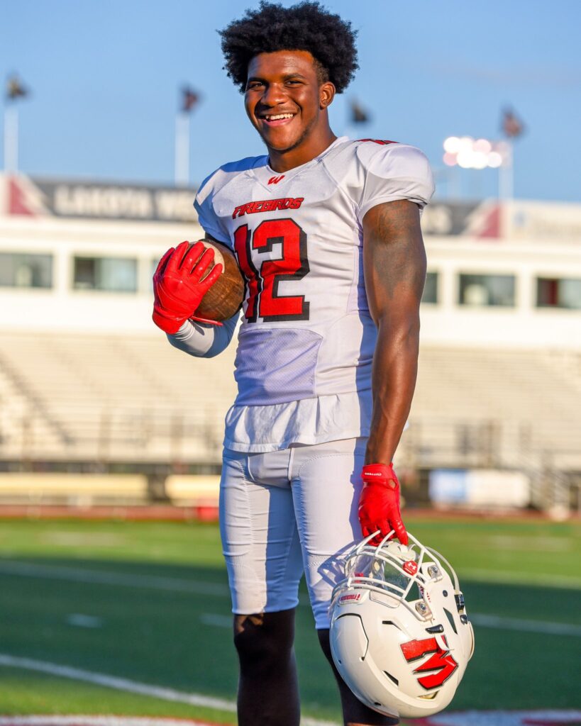 Daved Jones Jr. &ndash; Lakota West &ndash; Linebacker