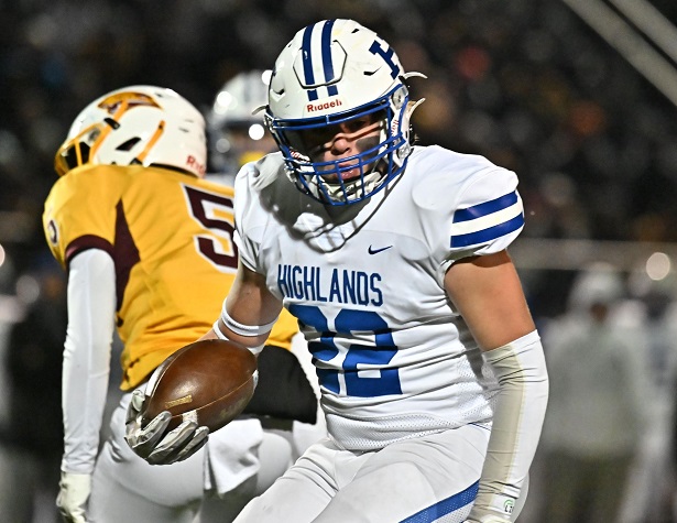 Tayden Lorenzen, Highlands-615×475