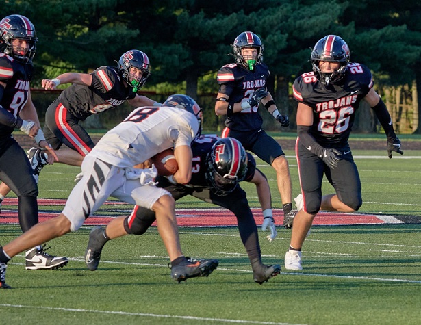East Central Extends Win Streak Over Lawrenceburg